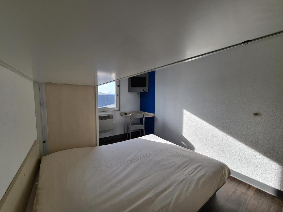 Hotelf1 Pontarlier Kültér fotó